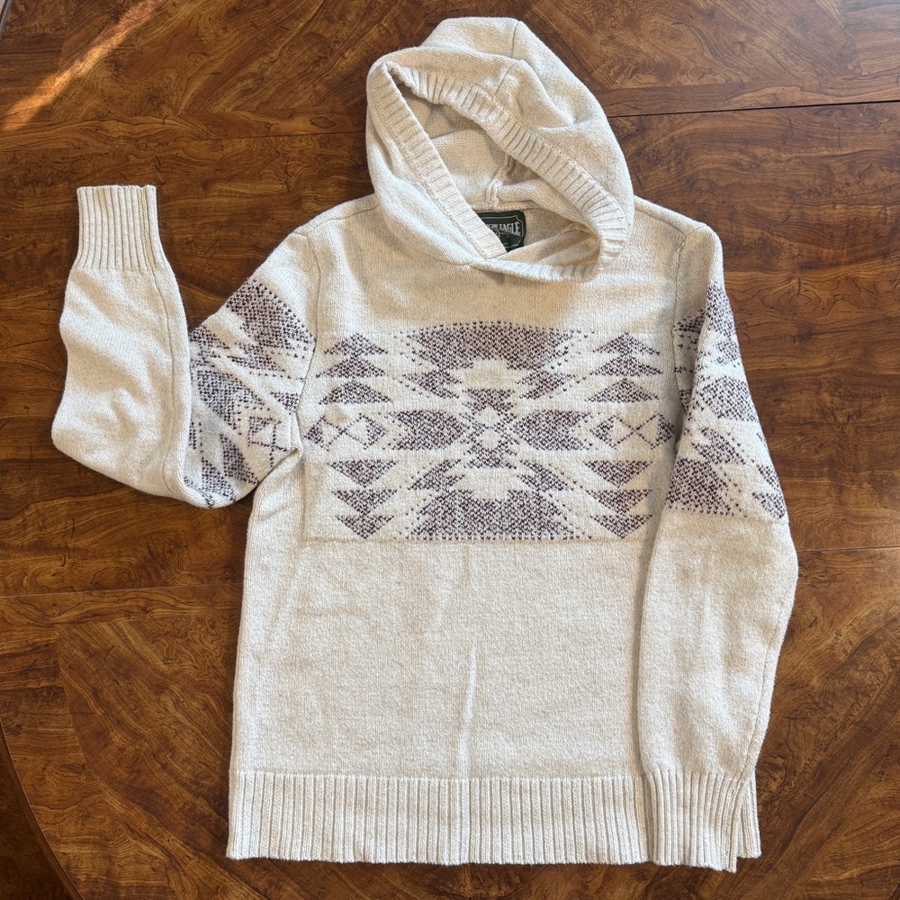American Eagle Outfitters Cream Knit Sweater